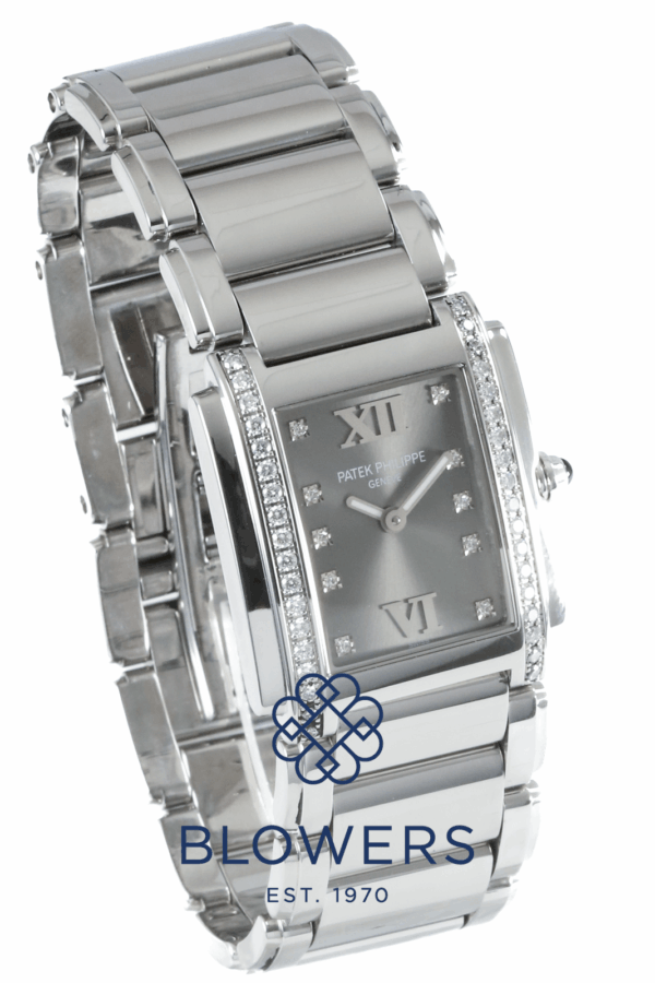 Patek Philippe Twenty~4 4910/10A-010