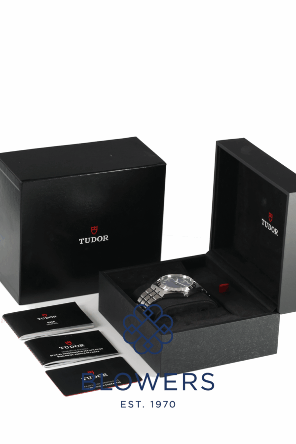 Tudor Royal Day-Date 28600