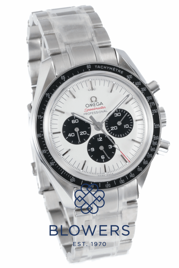 Omega Speedmaster Professional "Tokyo 2020" 522.30.42.30.04.001