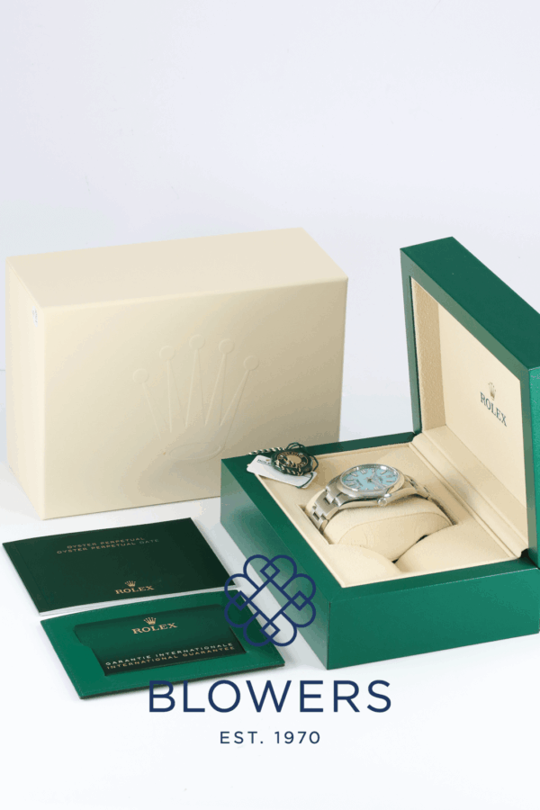 Rolex Oyster Perpetual 124300