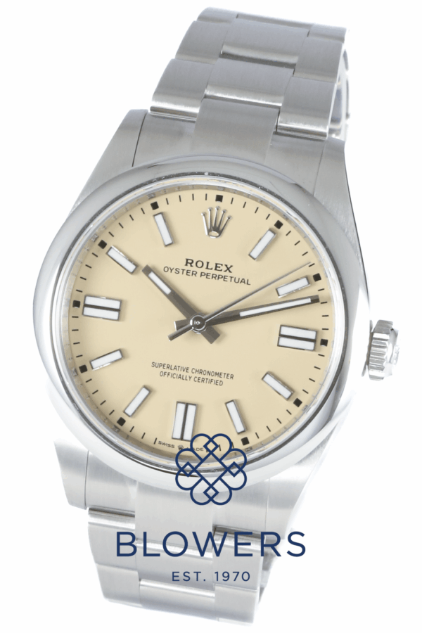 Rolex Oyster Perpetual 134300
