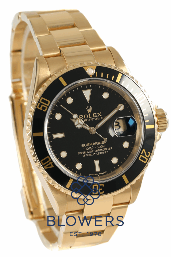 Rolex Oyster Perpetual Submariner Date 16618LN