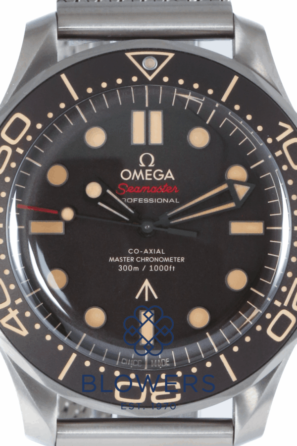 Omega Seamaster Diver 300 M 210.90.42.20.01.001. James Bond No Time to Die