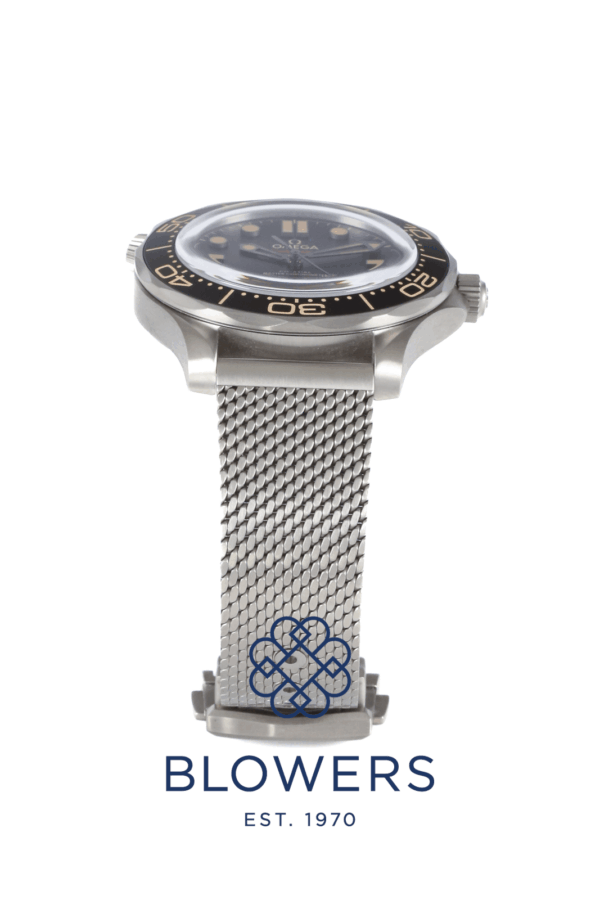 Omega Seamaster Diver 300 M 210.90.42.20.01.001. James Bond No Time to Die