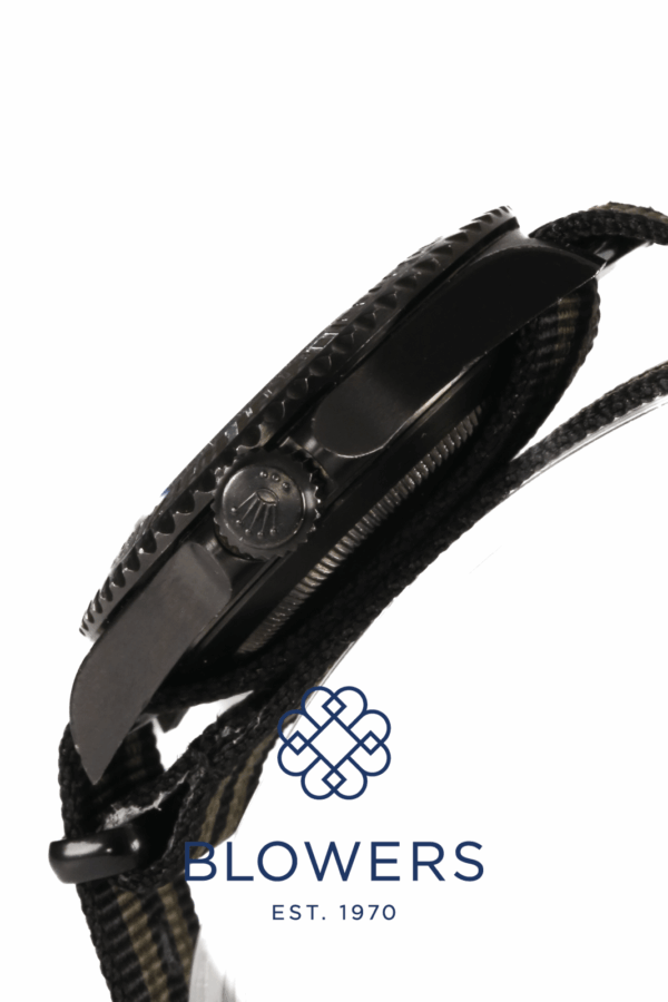 Rolex Oyster Perpetual Submariner Non Date 14060M