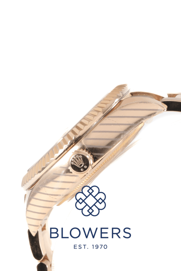 Rolex Oyster Perpetual Sky-Dweller 326935