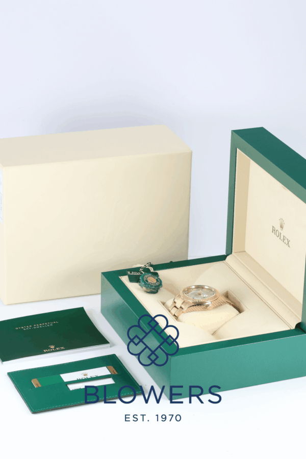 Rolex Oyster Perpetual Sky-Dweller 326935