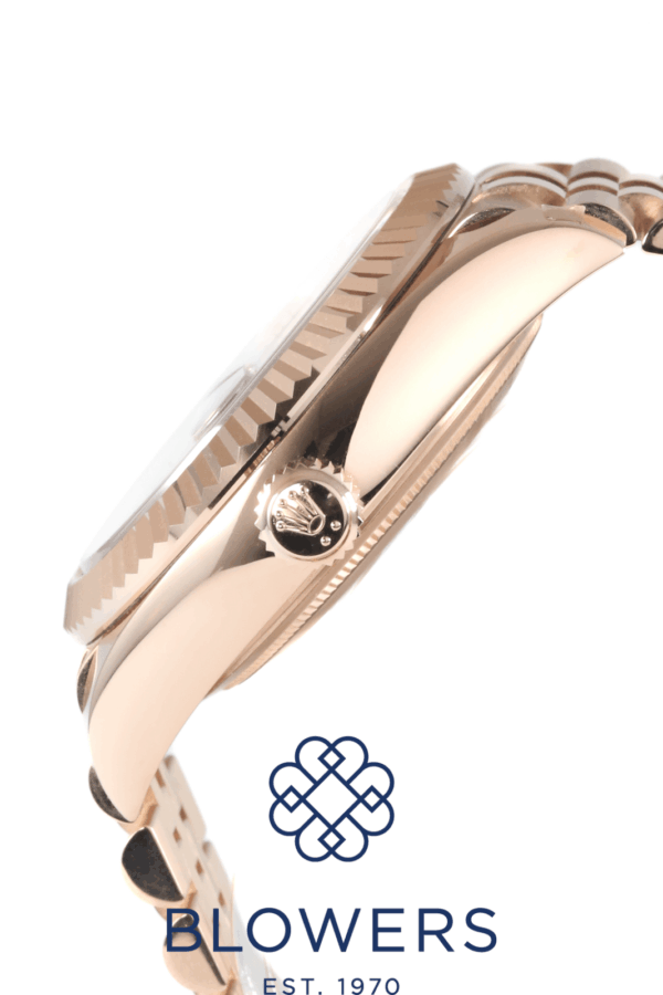 Rolex Sky-Dweller 336935