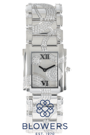 Patek Philippe Twenty 4. 4910/49G-001